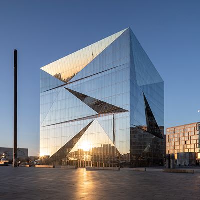 Das Cube-Gebäude in Berlin