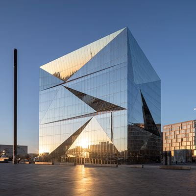 Das Cube-Gebäude in Berlin