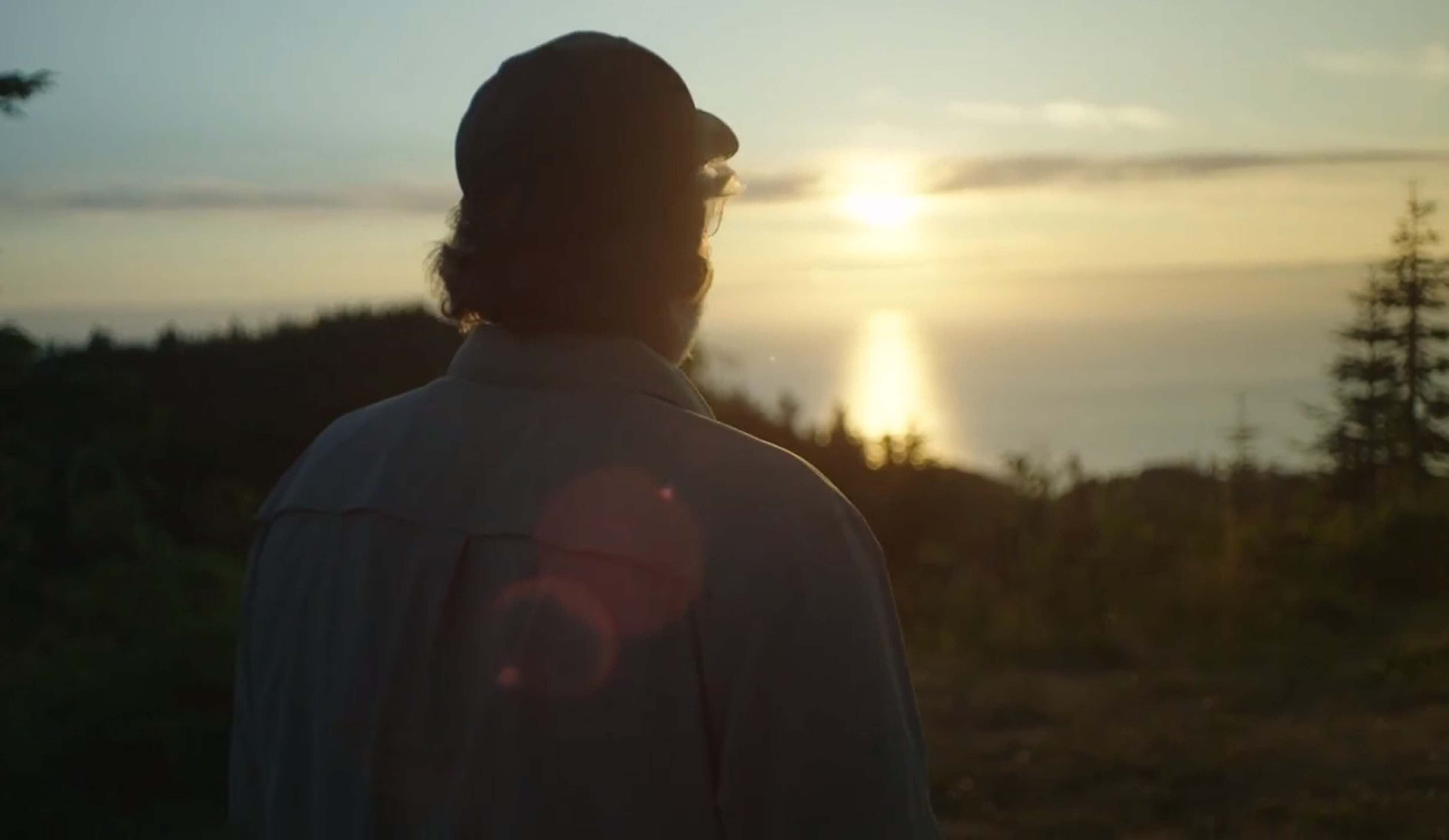 Jon looking at the horizon