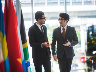 Conversation between business professionals