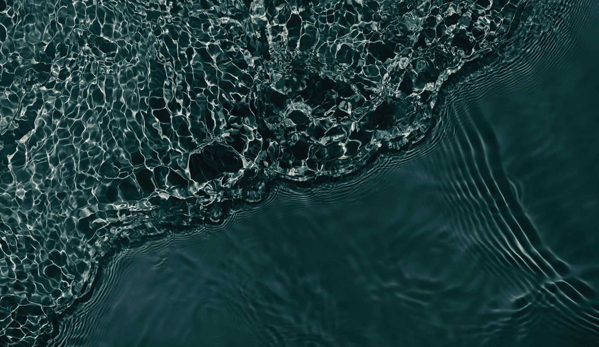 Water surface ripples