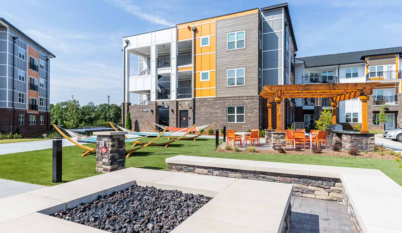 Signature at Hartwell Properties Nuveen Global Cities REIT