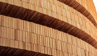 Curved wooden facade