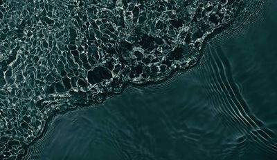 Water surface ripples