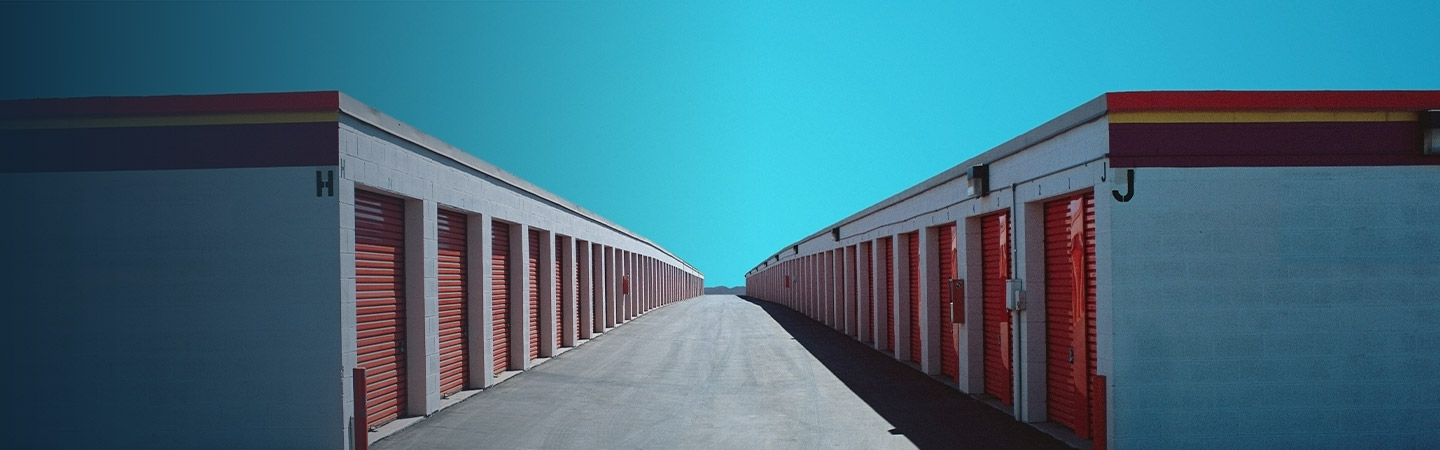 Storage lockers