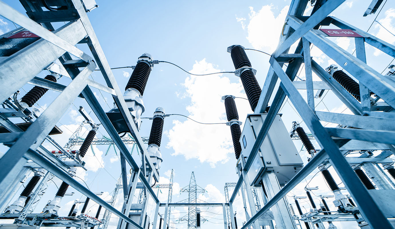 Torri e strutture elettriche ad alta tensione